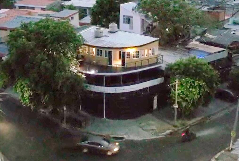 Apto Para Turismo. Moderno Comodo Y Panoramico. San Salvador Buitenkant foto